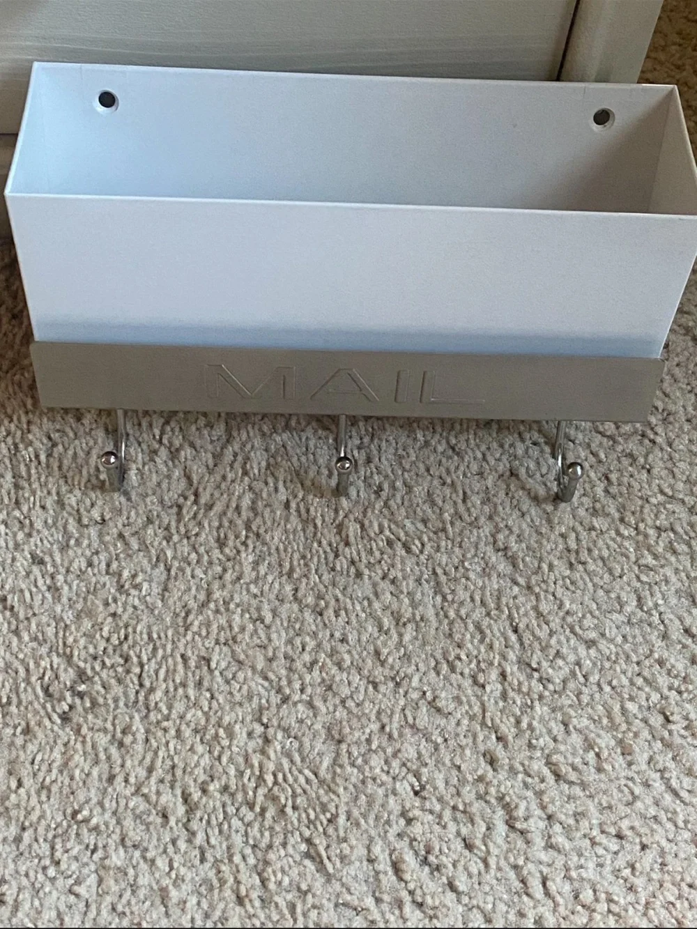 MAIL Wall Mail Organizer with 3 Hooks - White and Silver